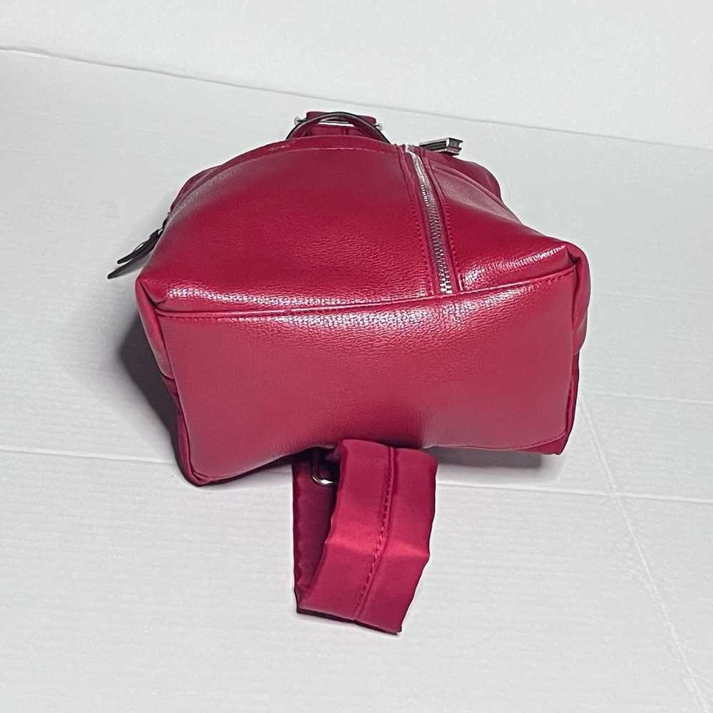 Tutilo Cherry Red Slingback Backpack - image 6